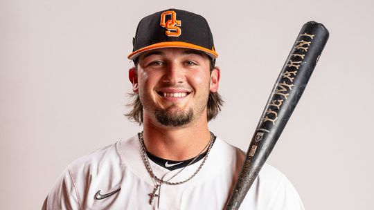 Atoka Alum Smashes Five Home Runs at Regional Tournament