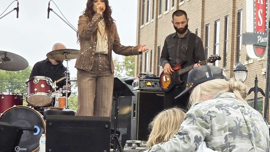 From Reba’s Hometown to Elvis’s Church: