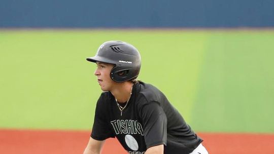 Hull, Gregory Earn OBCA Small East All-State Honors
