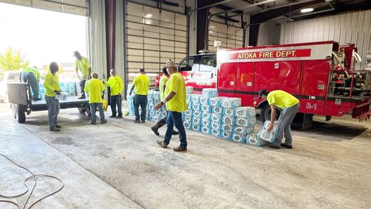 Stuteville Ford Donates Water Supply to Atoka County First Responders