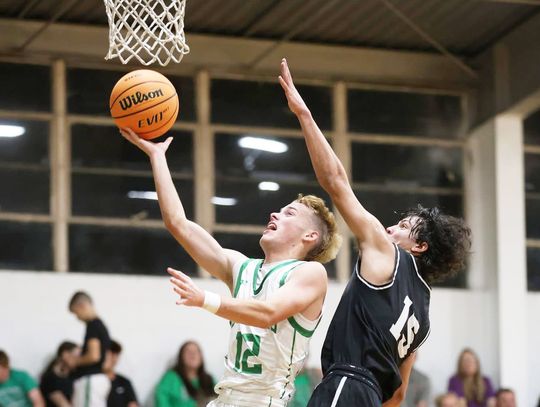Caney Teams Split Season Opener Matchup at Mill Creek