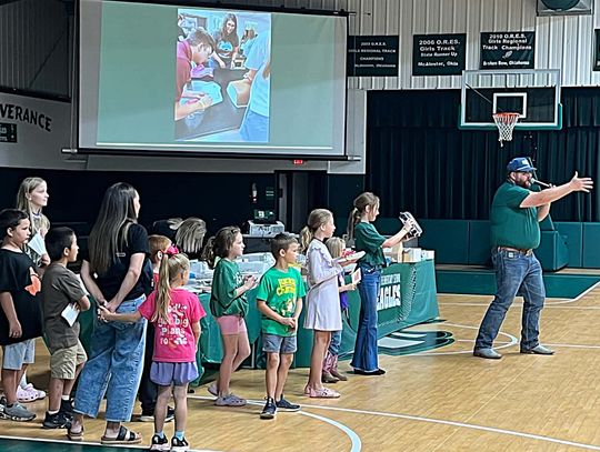 Lane Public School Raises Over $15,000 at First Annual Pie Auction