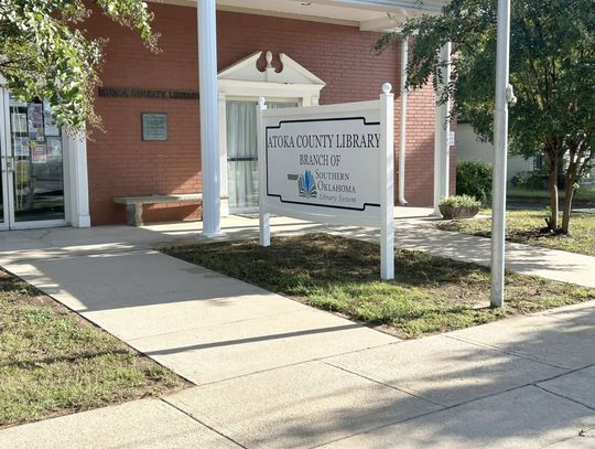 Local Man Donates Time to Atoka Library