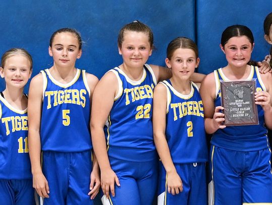 Stringtown basketball girls