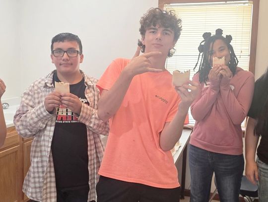 Stringtown High School Art Students Master Chemistry of Soap Making