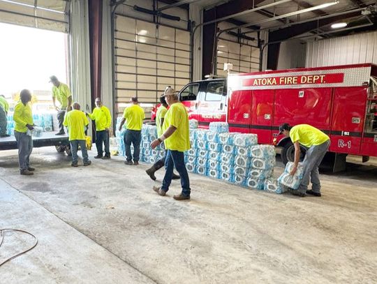 Stuteville Ford Donates Water Supply to Atoka County First Responders