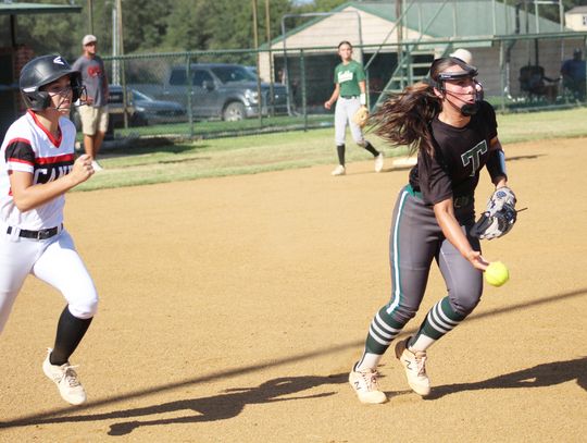 Tushka pitcher Brinlee Anderson