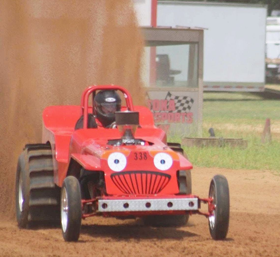 August Heat Doesn't Slow Down Sand Drags