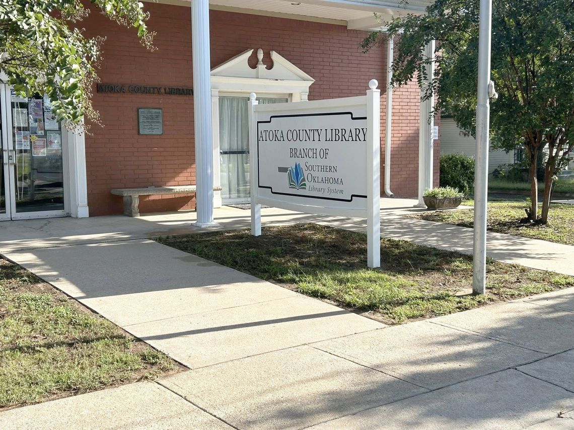 Local Man Donates Time to Atoka Library