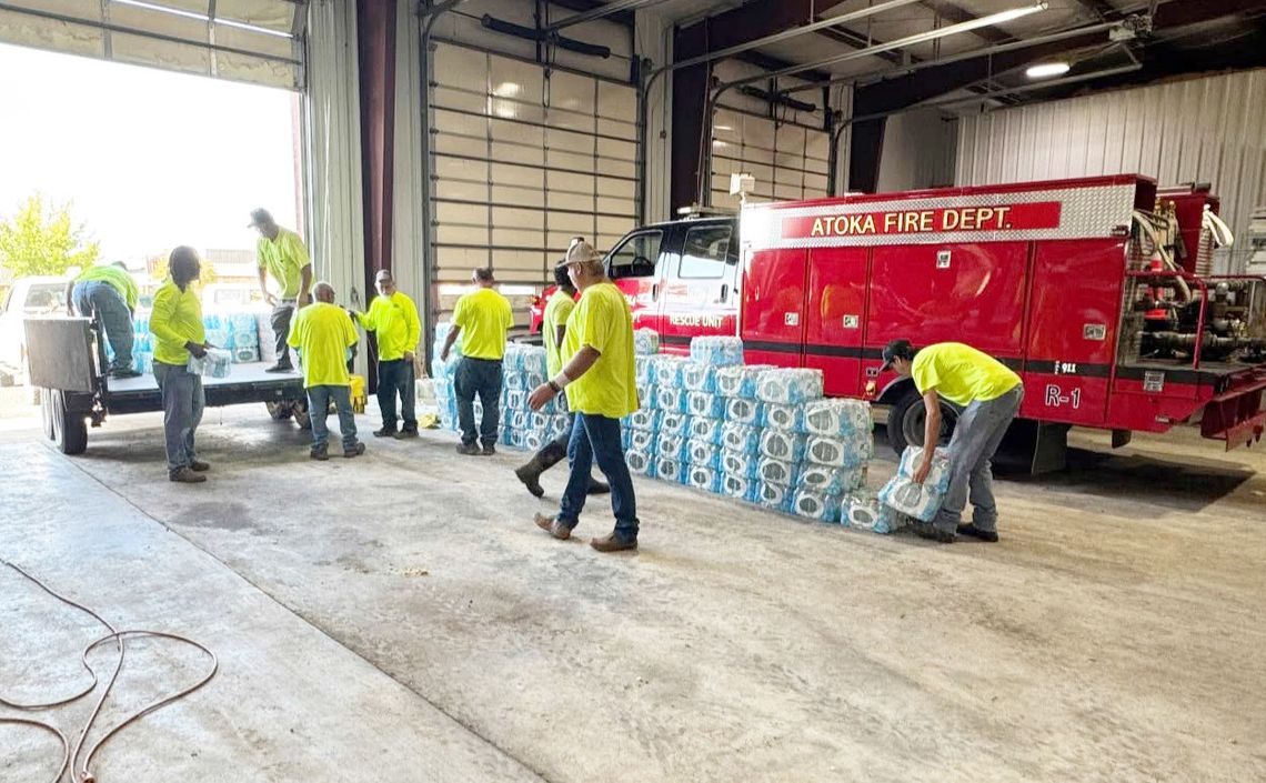 Stuteville Ford Donates Water Supply to Atoka County First Responders